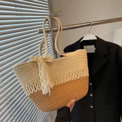 Large-capacity bag women's bag  winter new fashion commuter shoulder bag versatile vegetable basket portable tote bag