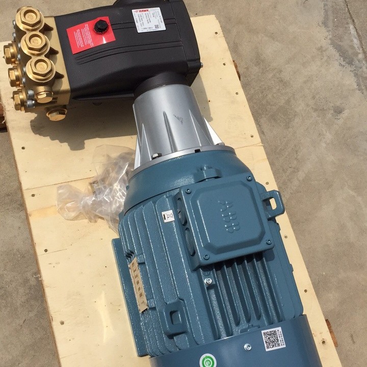 直供意大利高压柱塞泵动力组合XLT5415IR+7.5KW电机