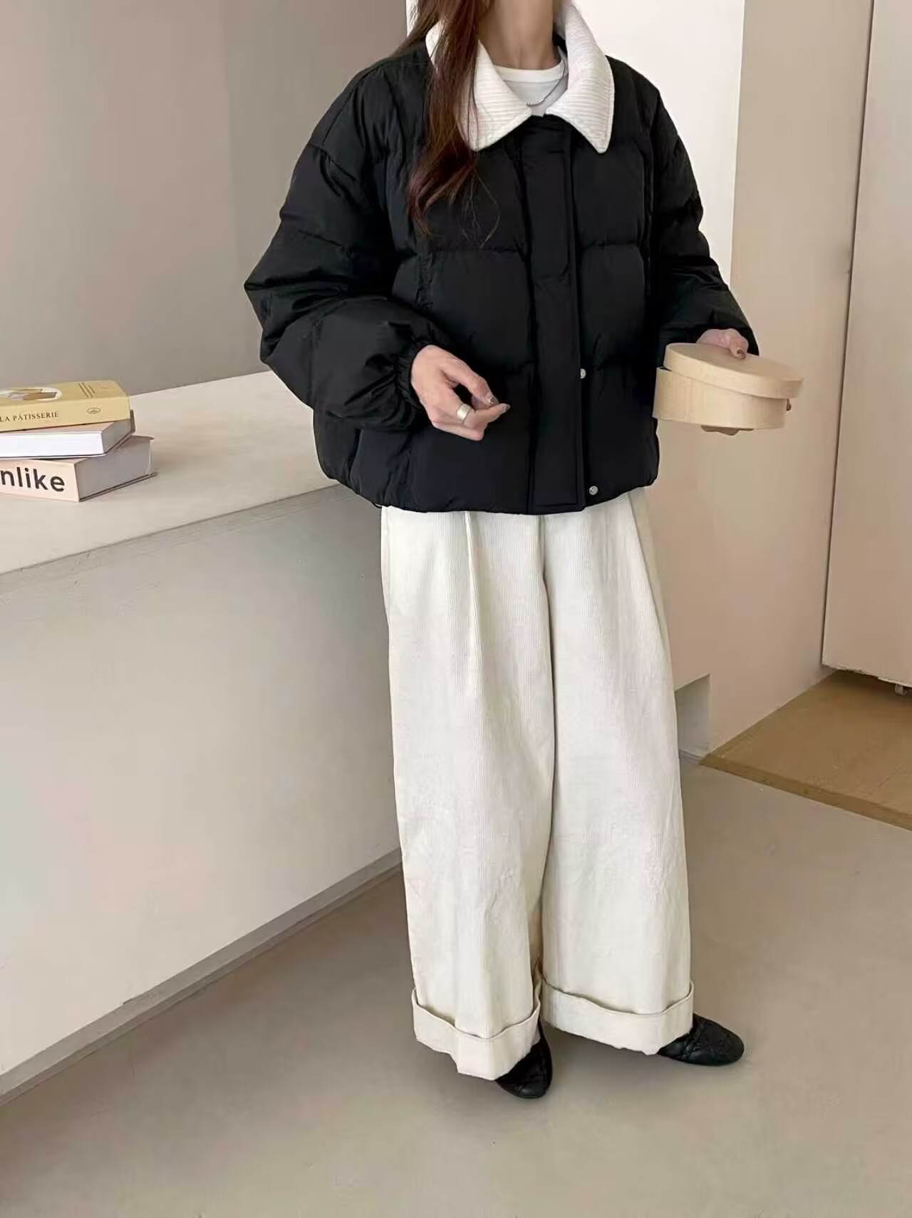 검은색