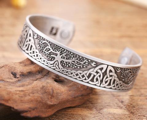 Weiwan: New European and American Style Trendy Retro Silver Magnetic Viking-Style Personalized Bracelet | Korean-Style Red Copper Open-End Bracelet
