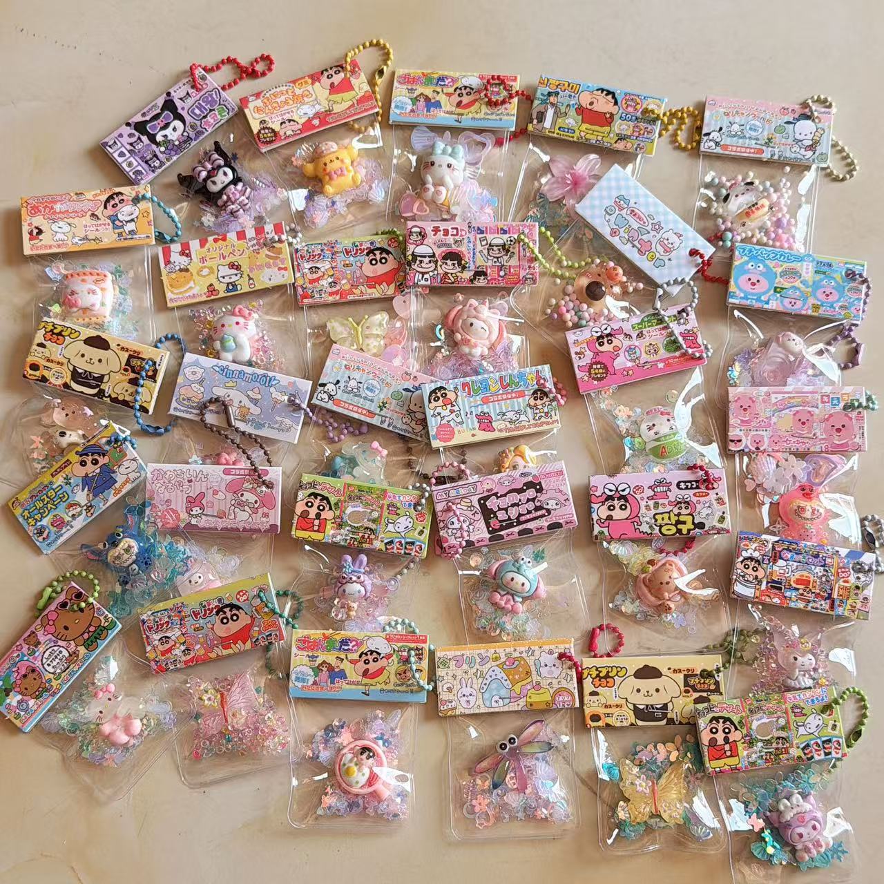 Cartoon Reward Toys, Shaker Toys, Baby Stroller Bags, Mobile Phone Pendants, Bag Pendants, Keychains, Student Stress Relief Toys