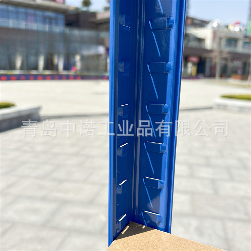 blue shelf detail.2.jpg