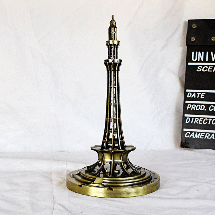 O1CN01EBOlva1qa5NB51jGY_!!2363