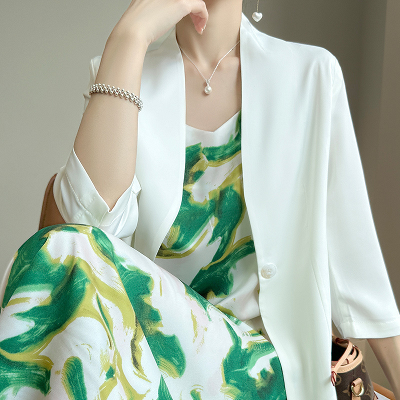 Summer light and thin classic suit jacket, Chinese style
