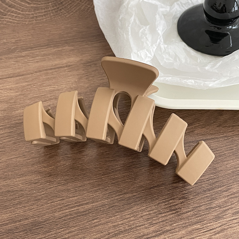 Clip de agarre de verano de gran tamaño, horquilla para el cabello en la parte posterior de la cabeza, gran cantidad de cabello femenino, tocado de clip de tiburón 2024 nueva horquilla