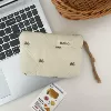 Milk tea bow