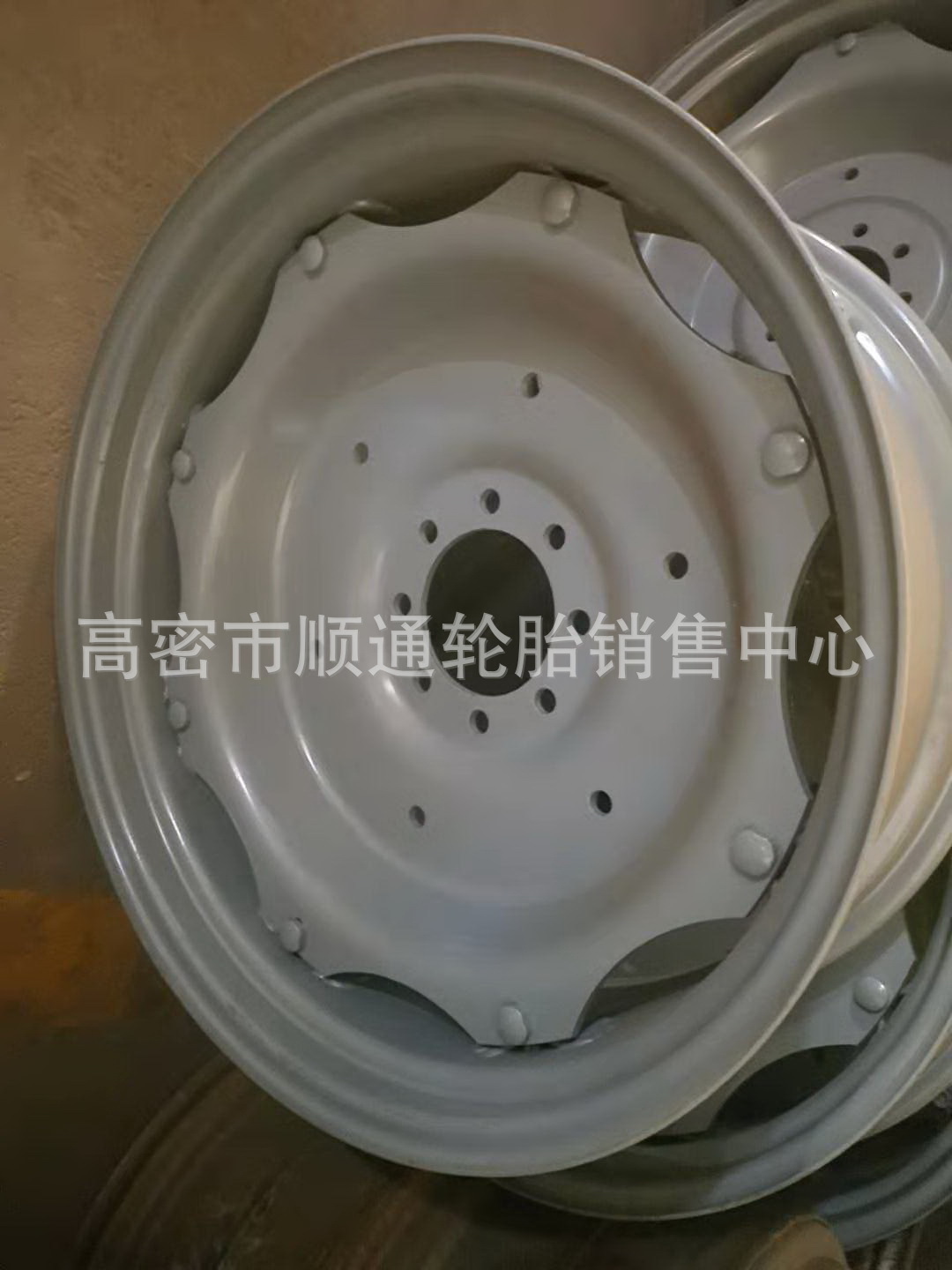 钢圈水田高花拖拉机轮胎14.9-30-34稻田轮胎农用轮胎13.6-38