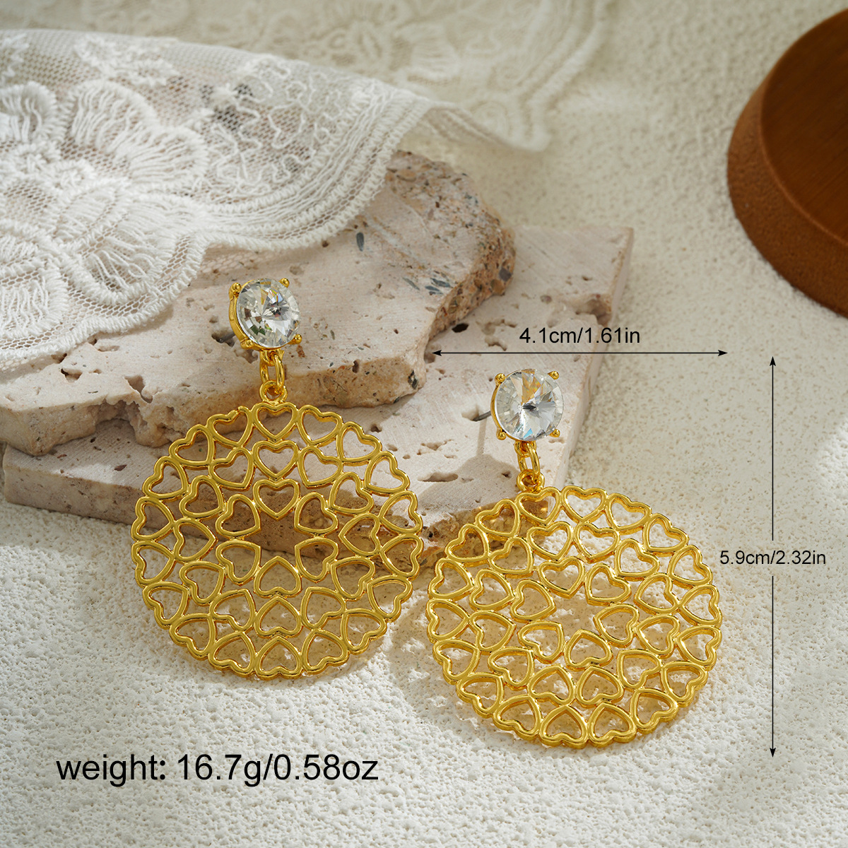 Women's Gender 1 Pair Vintage Style Sun Heart Shape Flower Plating Zinc Alloy 18K Gold Plated Ear Studs
