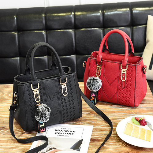 〖Women's Bag〗2025 Trendy European and American Style Handbag Large Capacity Tassel Pendant Simple Shoulder Crossbody Bag