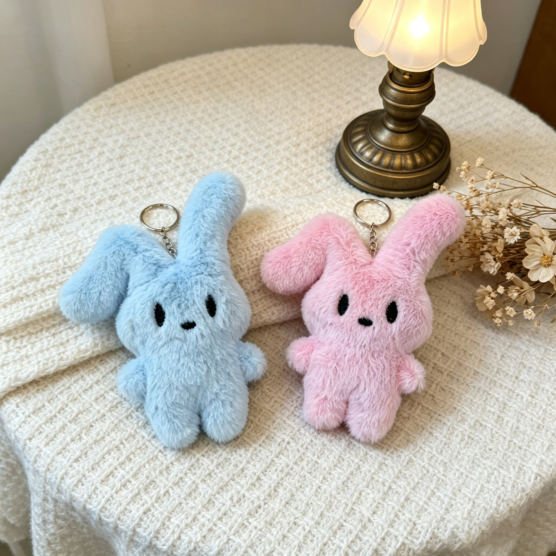 Pequeño regalo de muñecas de conejo de orejas plegables hacer actividades para empujar tiendas lindas muñecas de peluche bolsas colgantes llaveros lotes