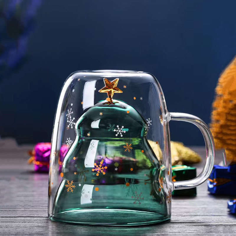Taza de Navidad sin tapa