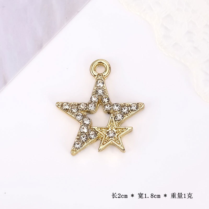 Big and small five-pointed star gold