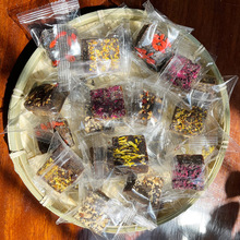 爆款现云南古法老黑糖独立包装玫瑰姜丝红枣枸杞多口味姨妈红糖块