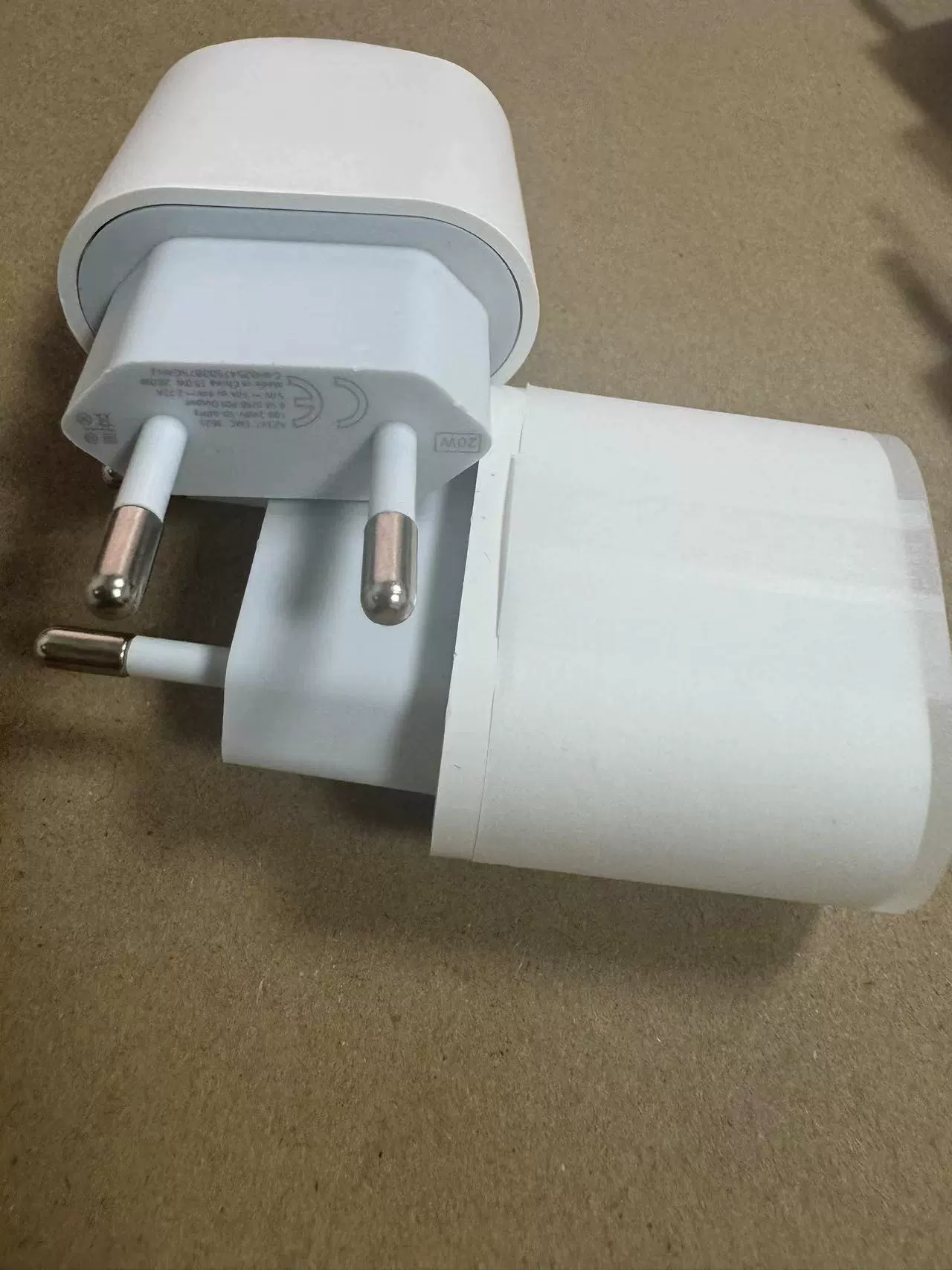 Apple, зарядка для iPhone 13, комплект зарядки, 20W, 20W