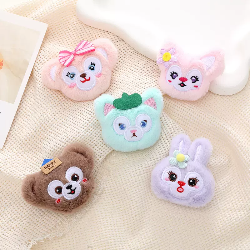 毛绒创意卡通玩偶胸针星戴露达菲熊琳娜贝尔服饰儿童包包发饰配件