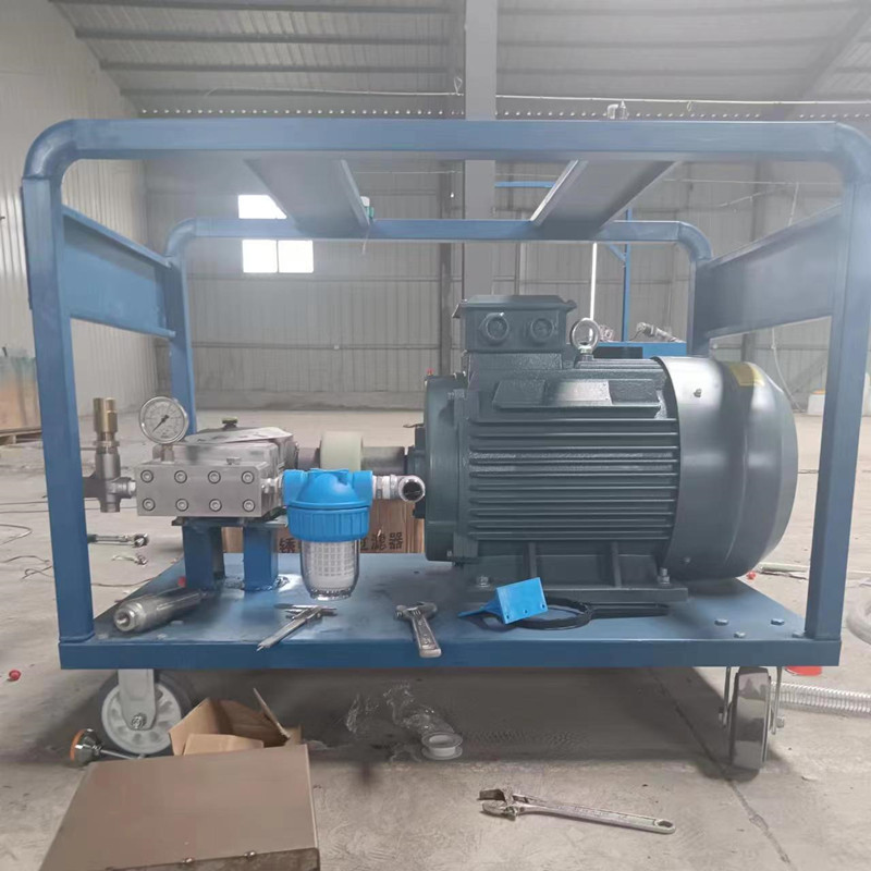 铸件磨具表面去毛刺清砂高压清洗机高压水除漆除锈清洗机