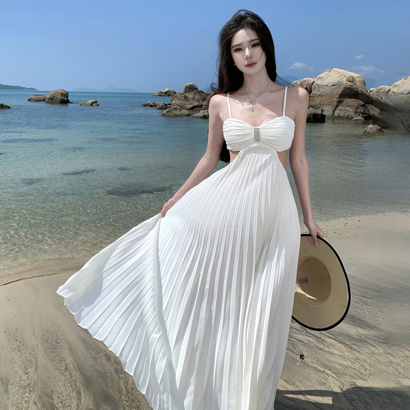Venus Pleated Rhinestone Embellished Hollow-Out Strap Fairy Dress Evening Gown Holiday Pleated Beach Dress