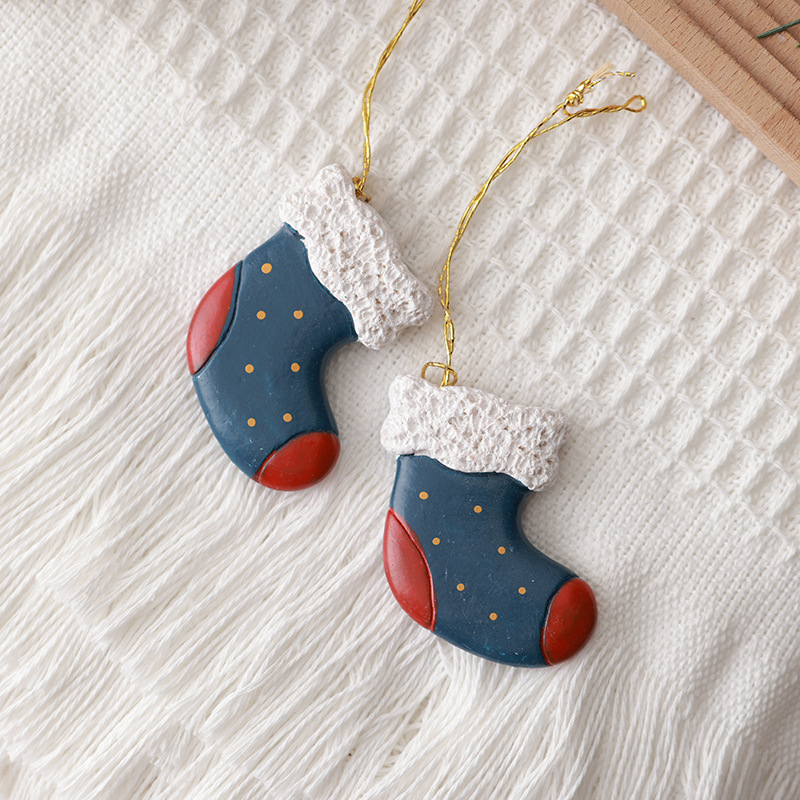 Buscando madera pequeño viejo muñeco de nieve colgante mini resina accesorios de paquete de regalo decoración de Navidad colgante micro paisaje