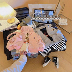 春と秋の新型の2024男女の子供服のコートと帽子のカジュアルな子供のカーディガンの韓国版のゆったりした上着のコート