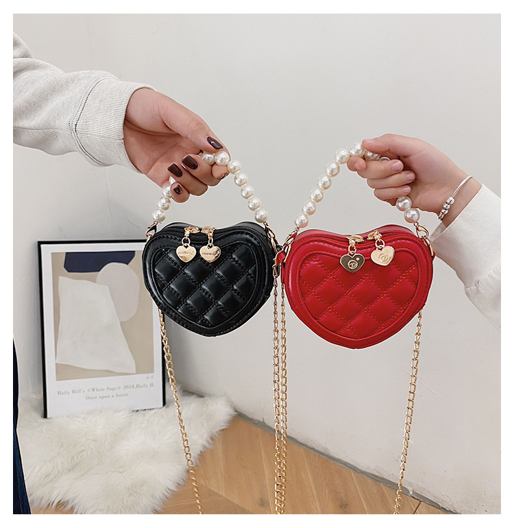 Lingge Pearl Chain Children's Bag Fashion One-shoulder Messenger Bag Coin Purse display picture 21