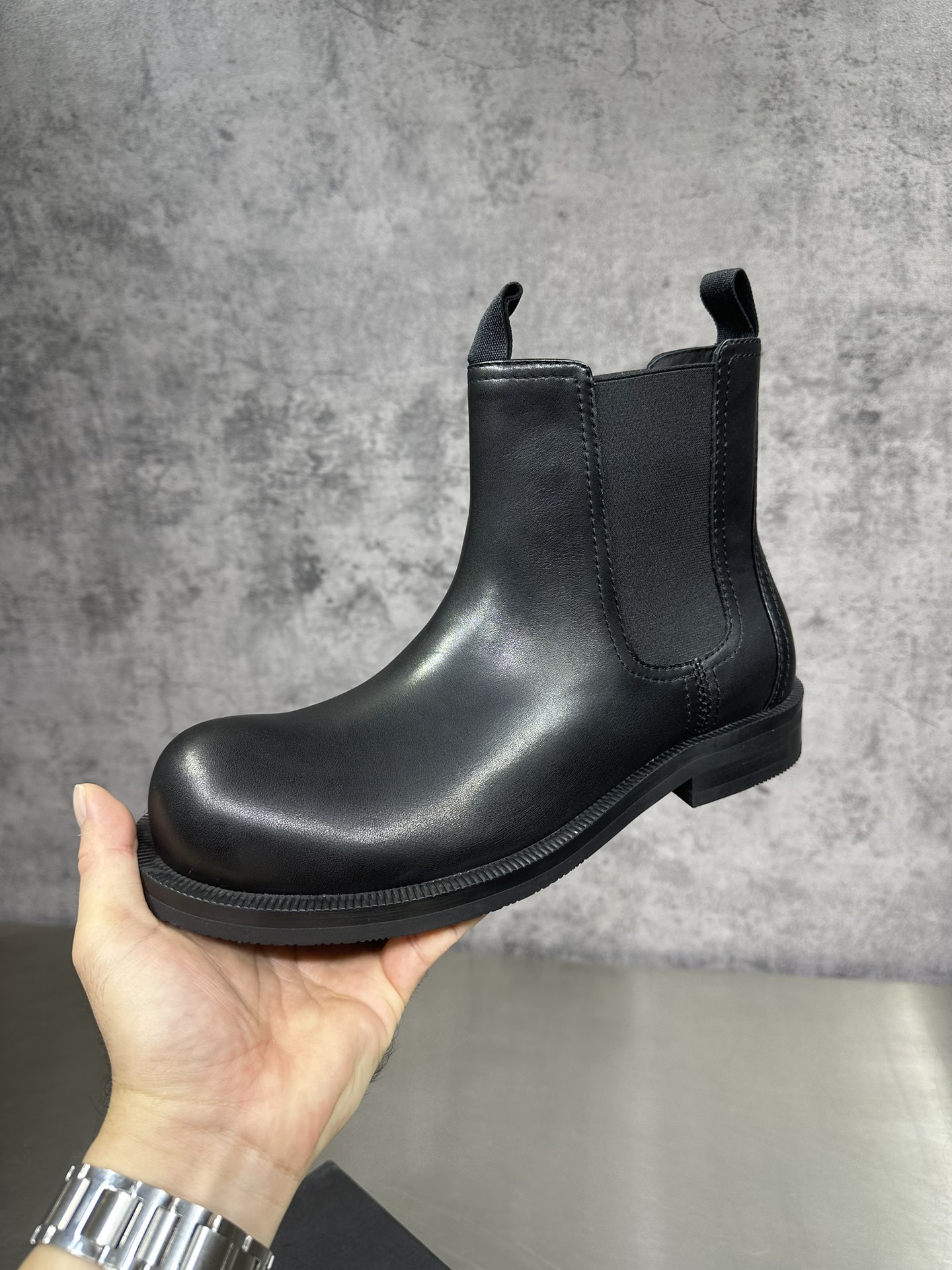 Quality Shoes Fashion Trend Men's Youth Outdoor Toe Black Thick Sole Platform Shoes Large Size Height Increasing Casual Versatile_vogvips.com