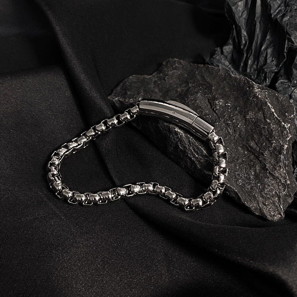 27g Weight Bracelets Classification 304 Stainless Steel Chain Material 1 Piece Quantity Original Design Solid Color 304 Stainless Steel Plating Men'S Bracelets Men's Chain Bracelets