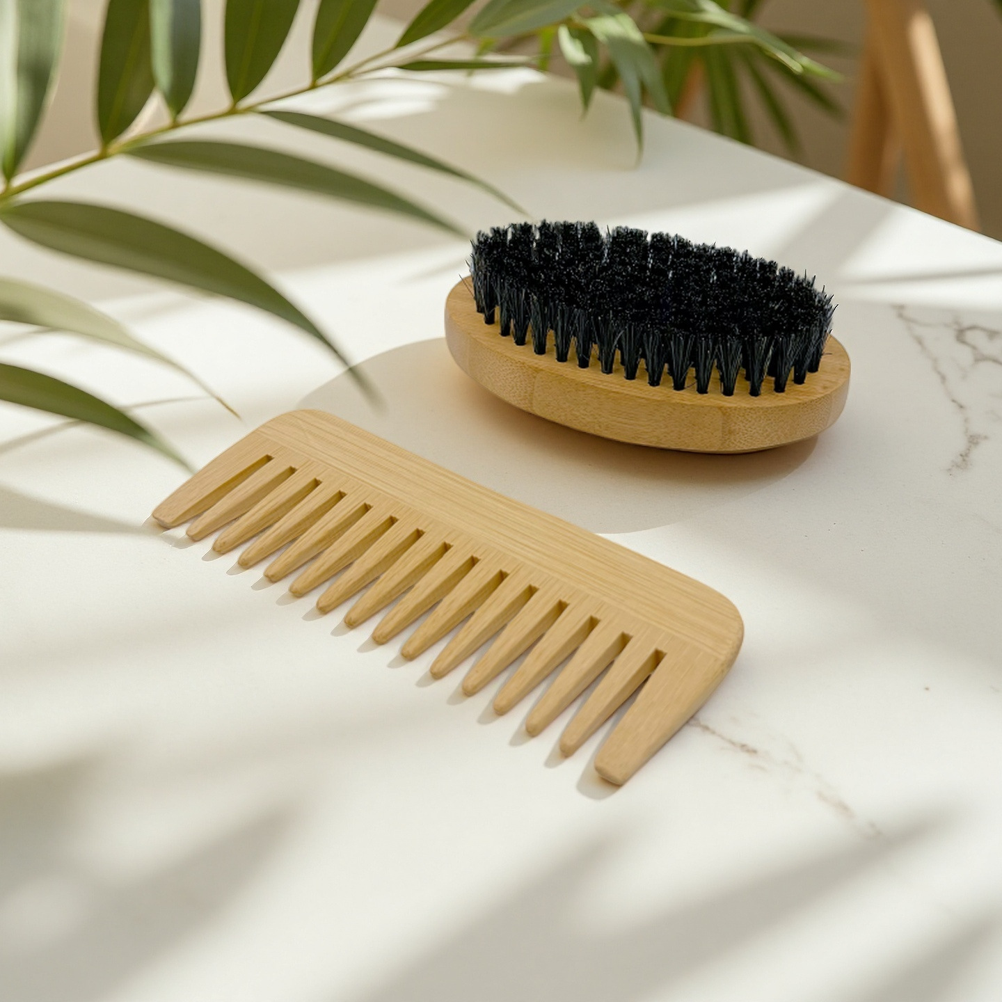 Fábrica de origen Peine de madera transfronterizo Peine de madera Peine portátil Peine de madera Conjunto de peine de barba de dientes finos de doble cara Peine de peluquería