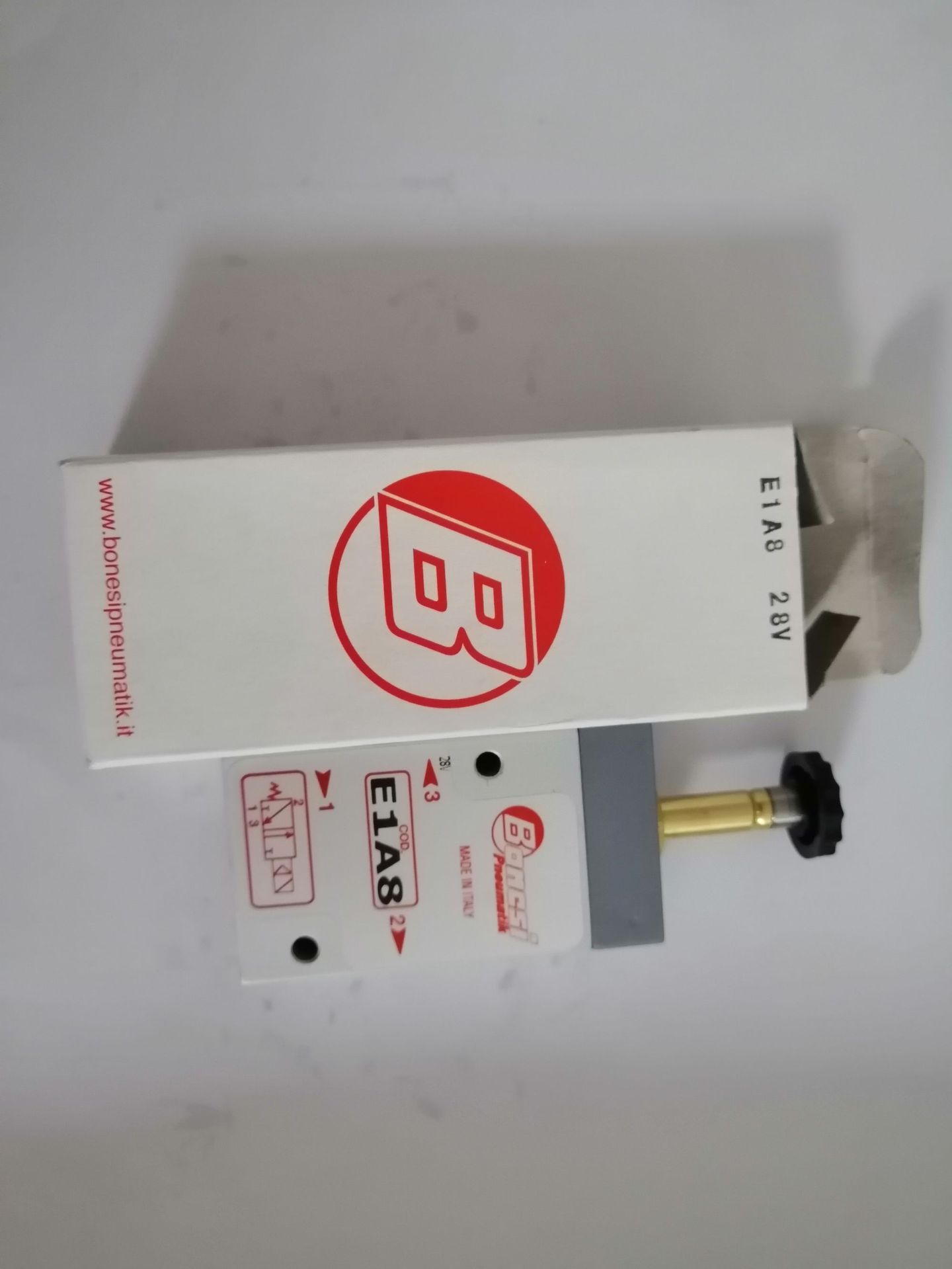 意大利BONESI 电磁阀 E1A8 DC24V压力传感器——8周