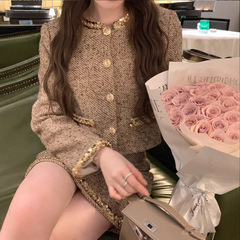 高级感金色编织亮片小香风外套女2025秋季钉珠洋气炸街短裙套装女