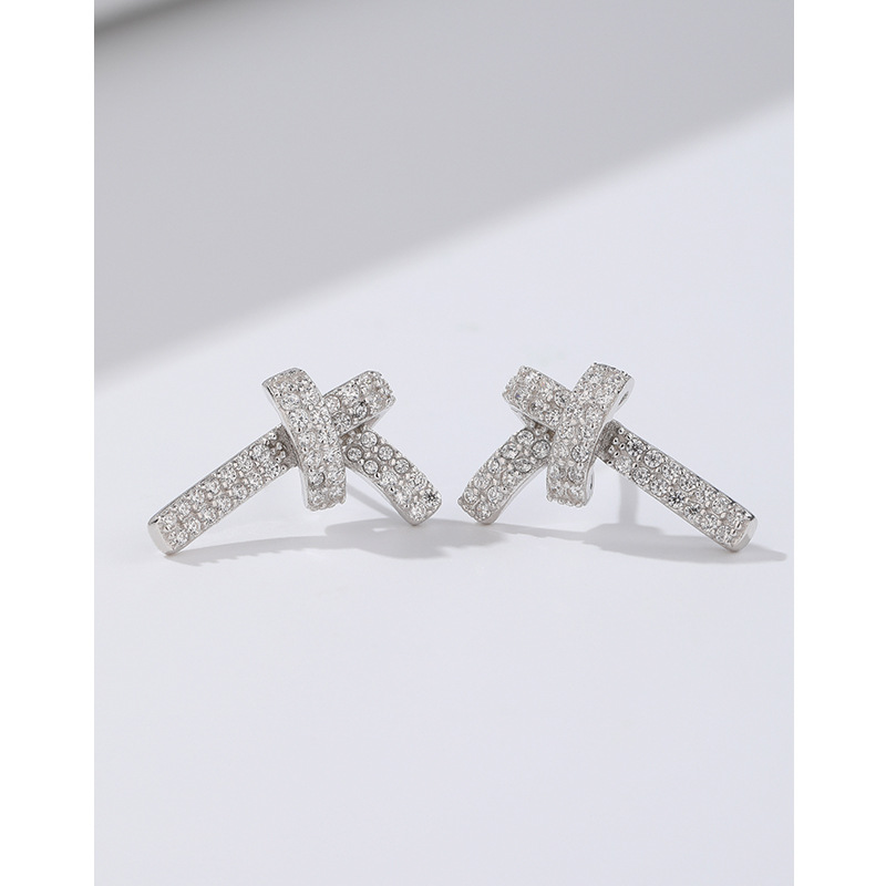 Pendientes de diamante completo-con tapones de plástico para los oídos