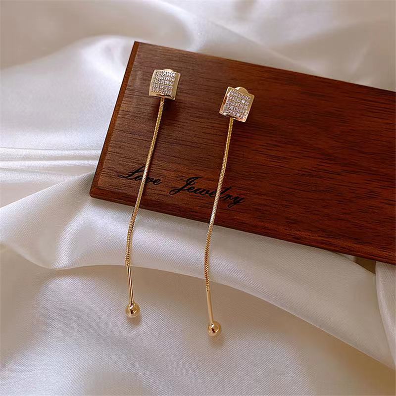 Earrings Image 2