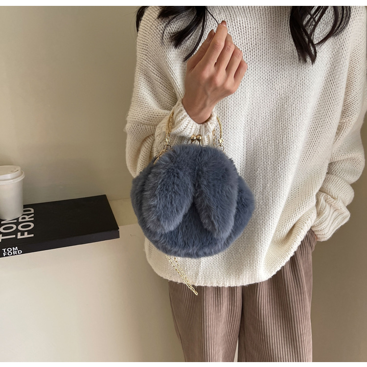 Borsa a tracolla in peluche da donna 2023, nuova borsa a tracolla con catena da principessa, versatile e carina, borsa con orecchie da coniglio per studenti_voghion.com