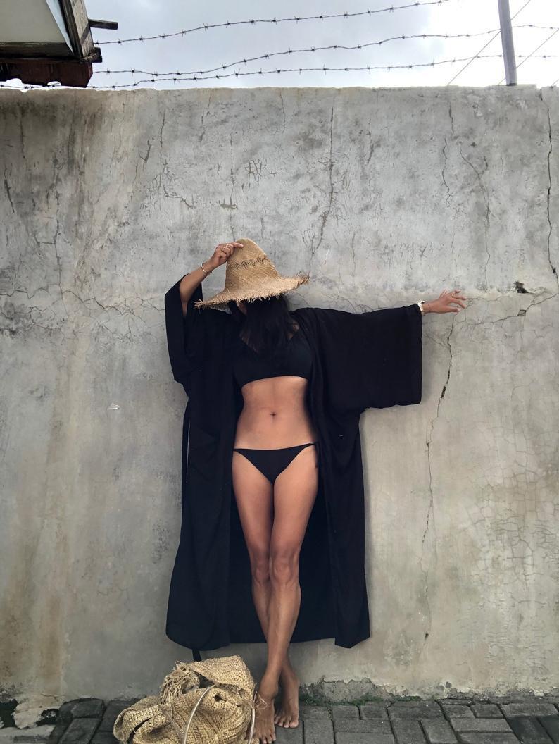 Cárdigan de rayón europeo y americano transfronterizo con blusa de playa Cárdigan sexy blusa de bikini de vacaciones de manga larga MK0001