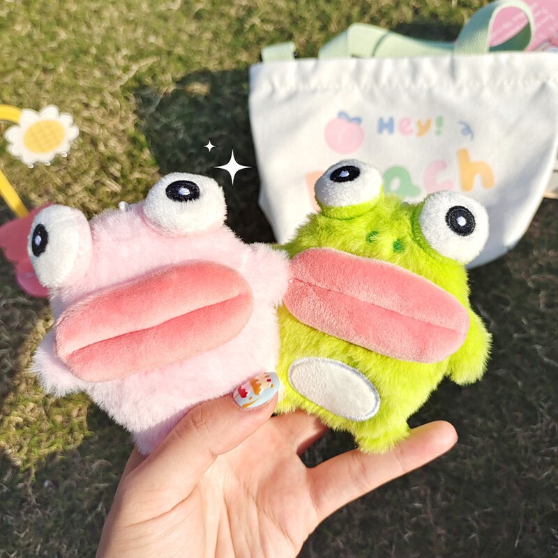 Cartoon Ugly Frog Pendant Doll Internet Celebrity Big-Eyed Sausage Mouth Frog Male and Female Couple Bag Pendant in Stock