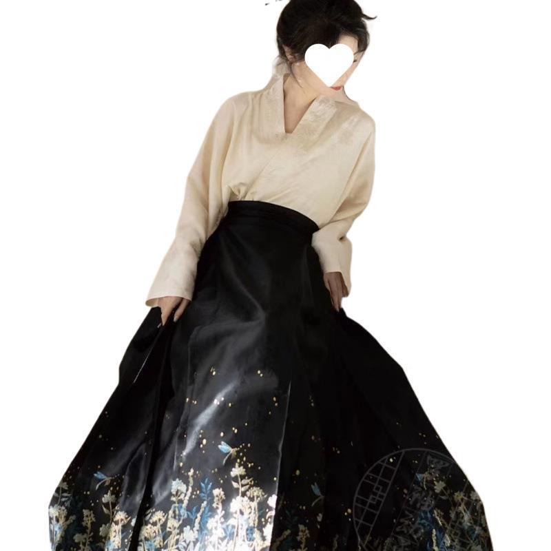 明制汉服女国风马面裙通勤酷系女春夏印花款|undefined