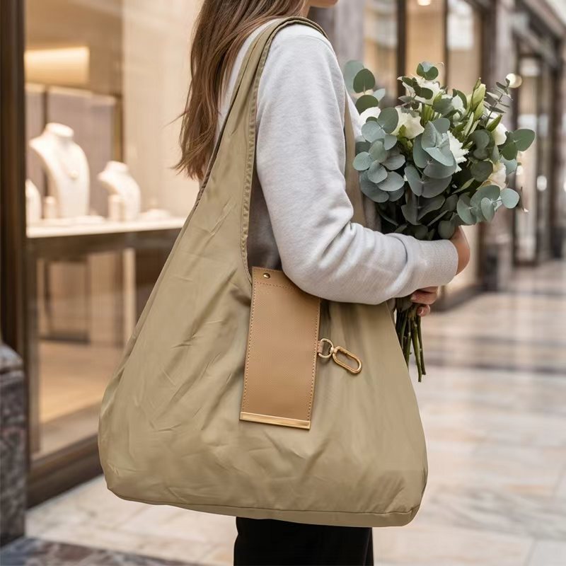 Cross-border new direct-sale keychain organizer, large-capacity nylon shopping bag, convenient tote bag, shoulder bag, and eco-friendly bag