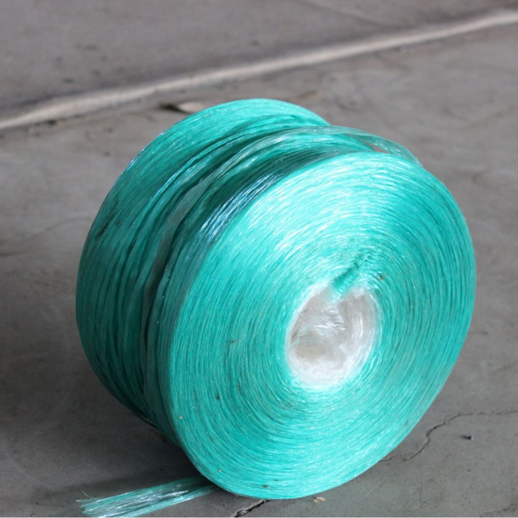 厂家供应外贸出口新料PP平膜撕裂膜球PP捆扎绳塑料撕裂膜封包绳