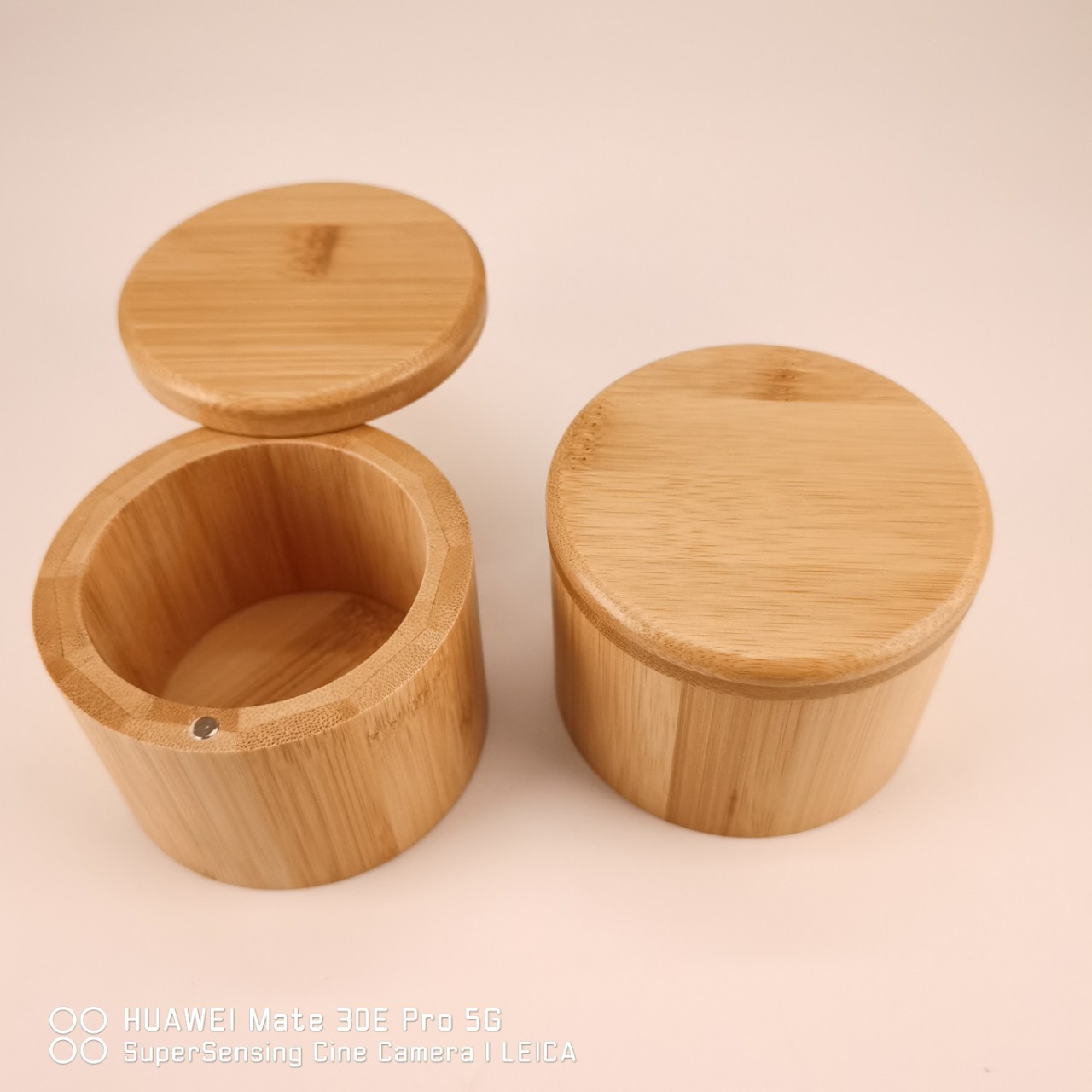 Bamboo seasoning box rotary lid salt box dry material storage box…