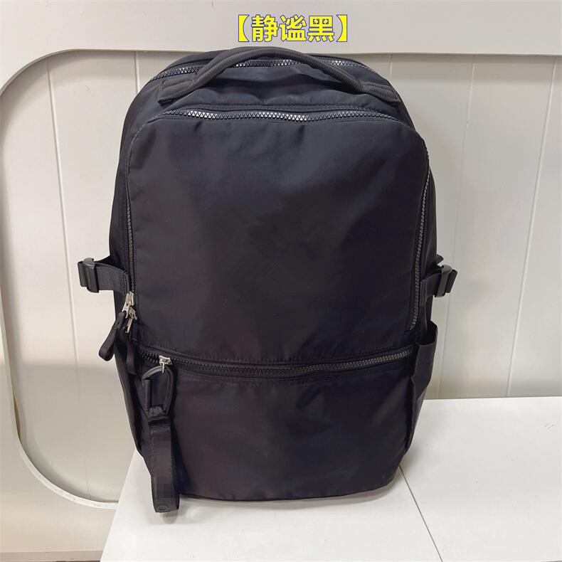 黑色 / 22L