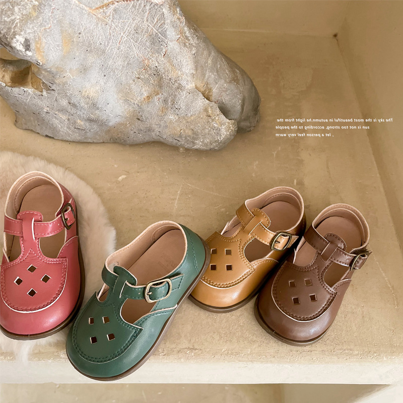 Spring and summer new children's shoes Brock hollow shoes girls' shoes breathable Korean soft soled baby shoes stock