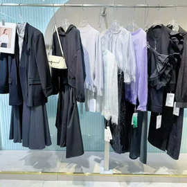 26春约布休闲大码品牌风衣外套上衣裤裙直播实体撤柜品牌折扣女装