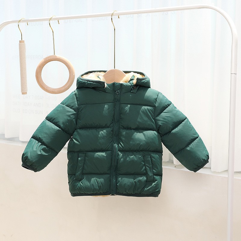 Abrigo acolchado de algodón para niños Abrigo acolchado de algodón engrosado para niños y niñas Abrigo acolchado de algodón con forro polar para bebés Abrigo de invierno al por mayor