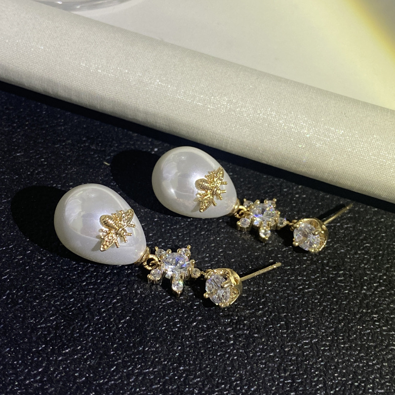 Classic earrings with zircon drop-shaped from pearl