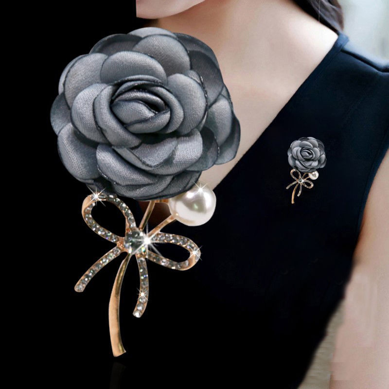 Brooch with Fabric Flowers and Bow, Elegant Ladylike Style, Sweater Cardigan Accessory, Pearl Embellishment, Chanel-Inspired Style Brooch with Fabric Flowers and Bow, Elegant Ladylike Style, Sweater Cardigan Accessory, Pearl Embellishment, Chanel-Inspired Style