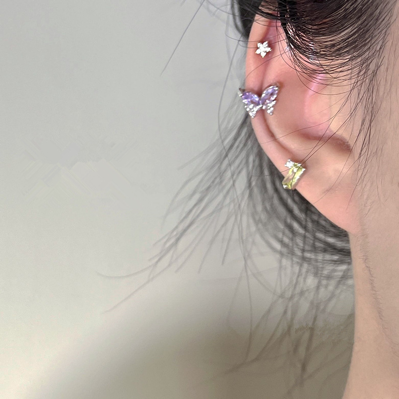 Fashion Irregular Butterfly Copper Inlay Zircon Ear Studs 1 Pair