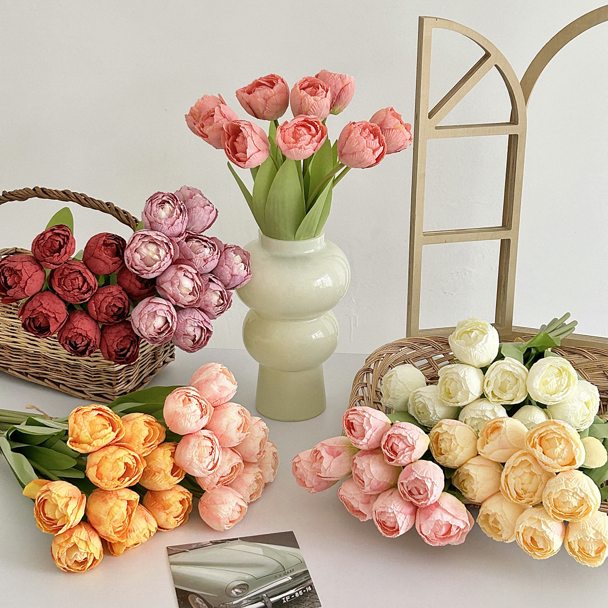 Tulipanes de cabeza larga simulación de flores de borde focal Tulipanes de mano ramo de flores decoración de la sala de estar en el hogar flores falsas accesorios de fotografía