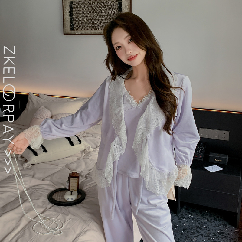 Sexy Island Velvet Pajamas Women's Three-Piece Suspender Nightgown Coral Velvet Simple Lace French Style Home Wear Winter Sexy Island Velvet Pajamas Women's Three-Piece Suspender Nightgown Coral Velvet Simple Lace French Style Home Wear Winter