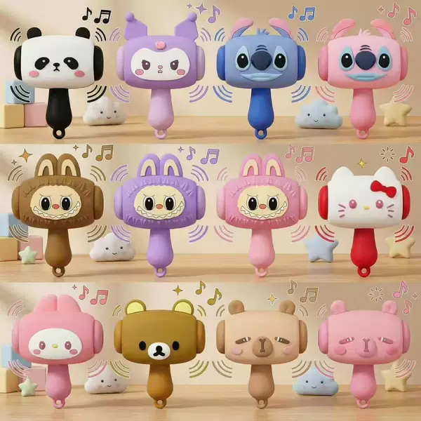 Silicone Sanrio hammer keychain, creative shaking sound-making pendant, cute cartoon stress-relief backpack decoration toy