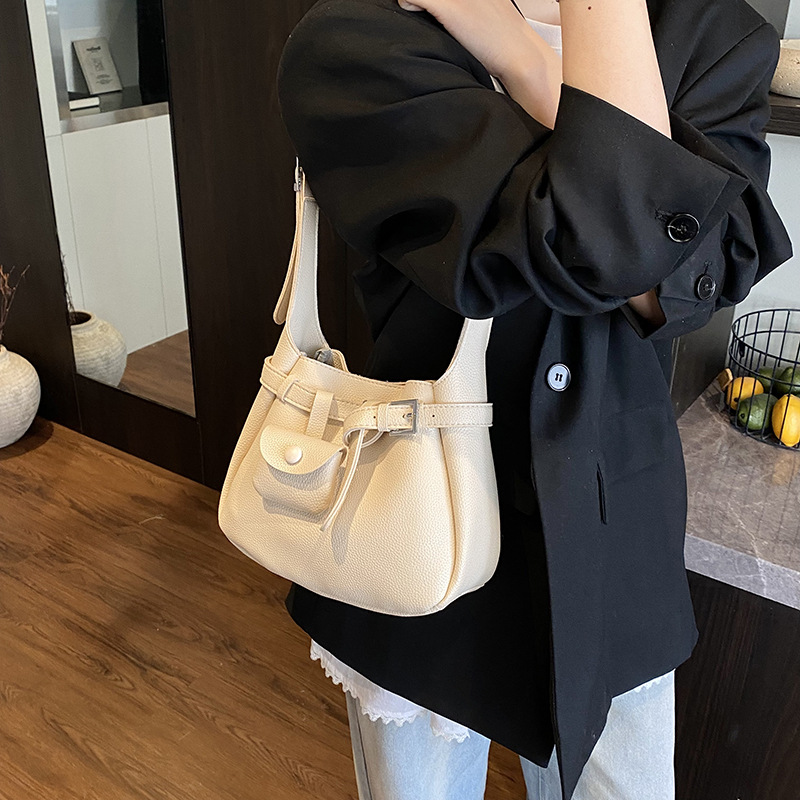 Bolso de cubo de aire extranjero de tendencia transfronteriza para mujer 2025 nuevo bolso de mensajero de viaje casual bolso de hombro de axila de moda de todo fósforo