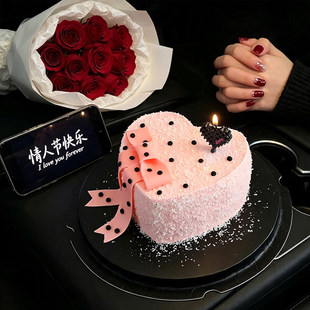 �W�t��Ϧ���˹������b�love����Ϟ�T��ɫ�A����Ƭ�決�c�Y���